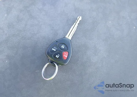 2009 Toyota Camry Le z USA, uszkodzony, nr VIN 4T1BE46KX9U804186